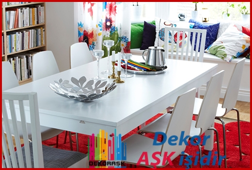 ikea-yemek-masasi-modeli