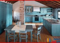 Mavi şekildeki mutfak dekorasyonuna güzel örnek